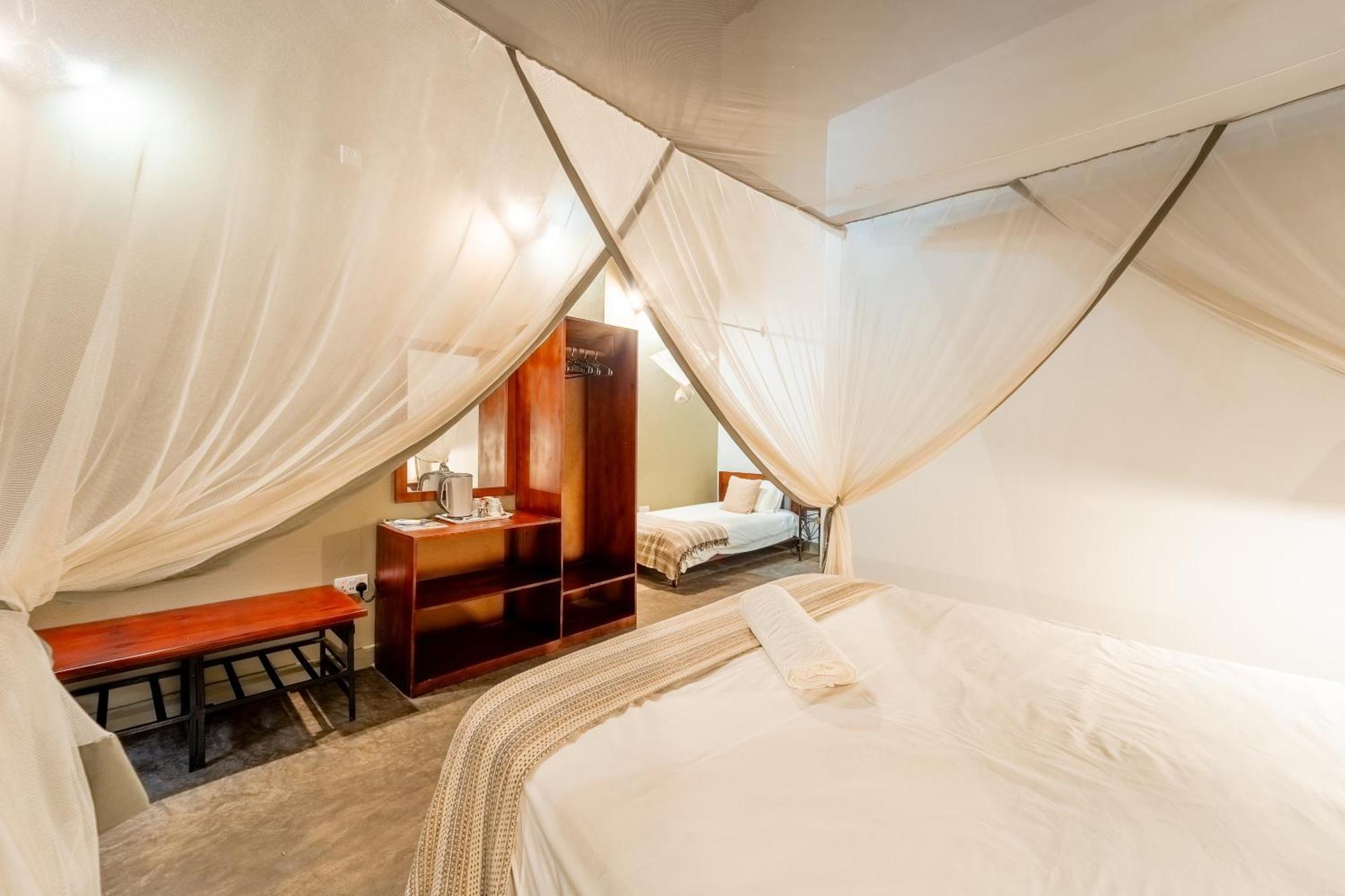 Nguni Lodge Victoria Falls Esterno foto