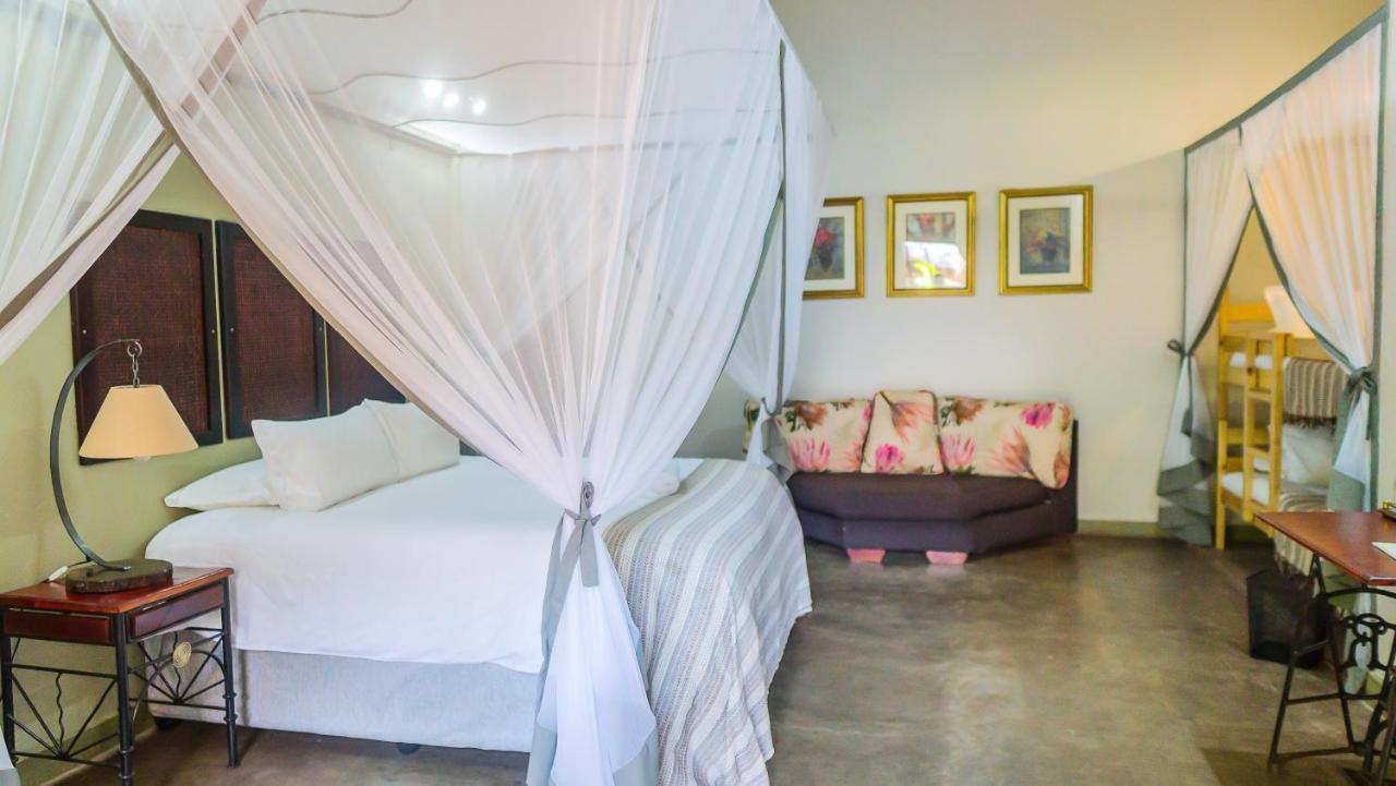 Nguni Lodge Victoria Falls Esterno foto